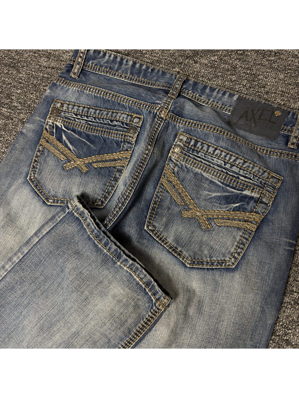 Y2K Axel Madison Jeans Mens 32x32 Medium Wash Classic